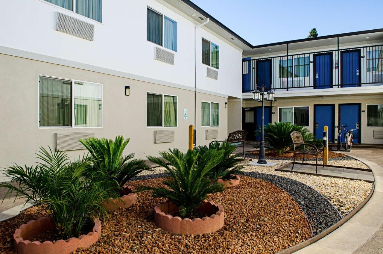 Motel 6-Modesto, Ca - Downtown Kültér fotó