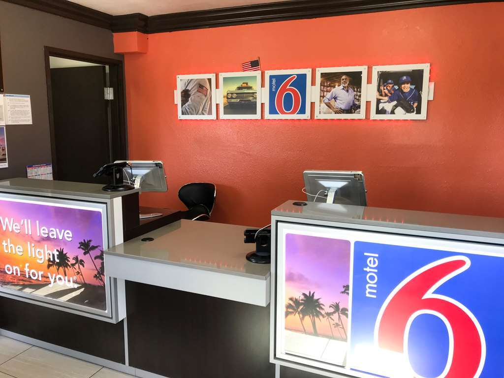 Motel 6-Modesto, Ca - Downtown Beltér fotó
